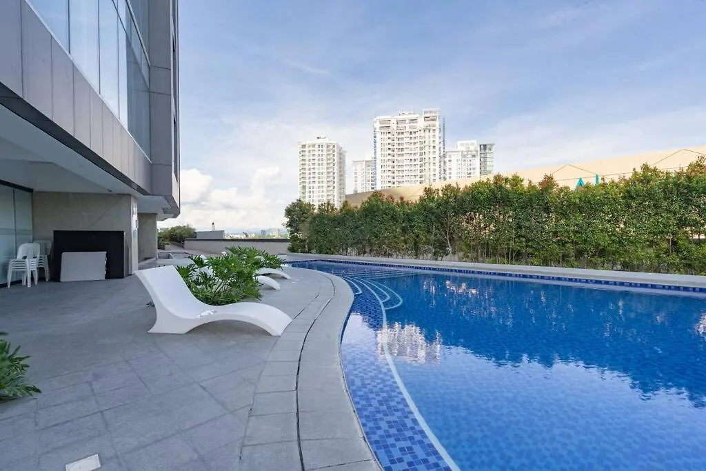 Aeon Towers L Amazing City Views L Stylish L Ayala Mall Davao