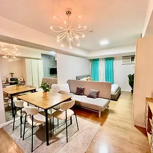 Abreeza 2321 - Pool, Wifi, View, Washer, Ac, Netflix, Mall Apartment